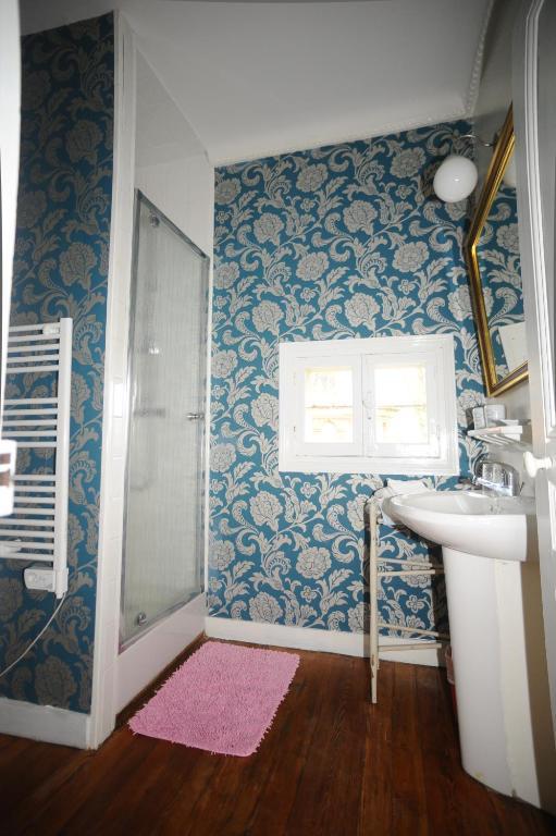 Chateau De Bertreville Bed & Breakfast Room photo